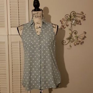 Express Portofino sleeveless blouse